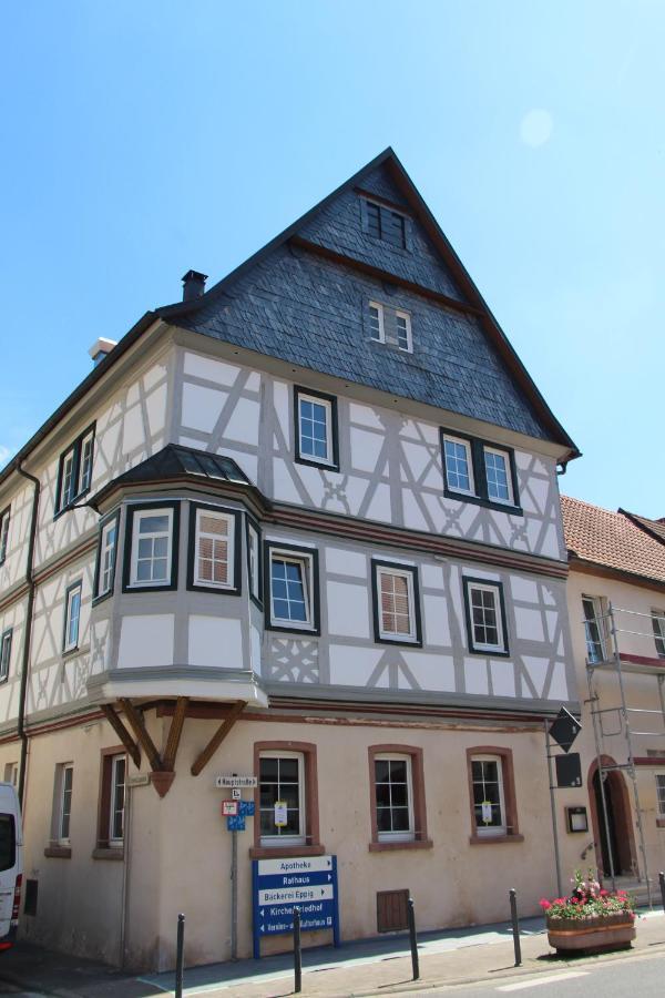 Gasthaus Zum Adler Großwallstadt Exterior foto